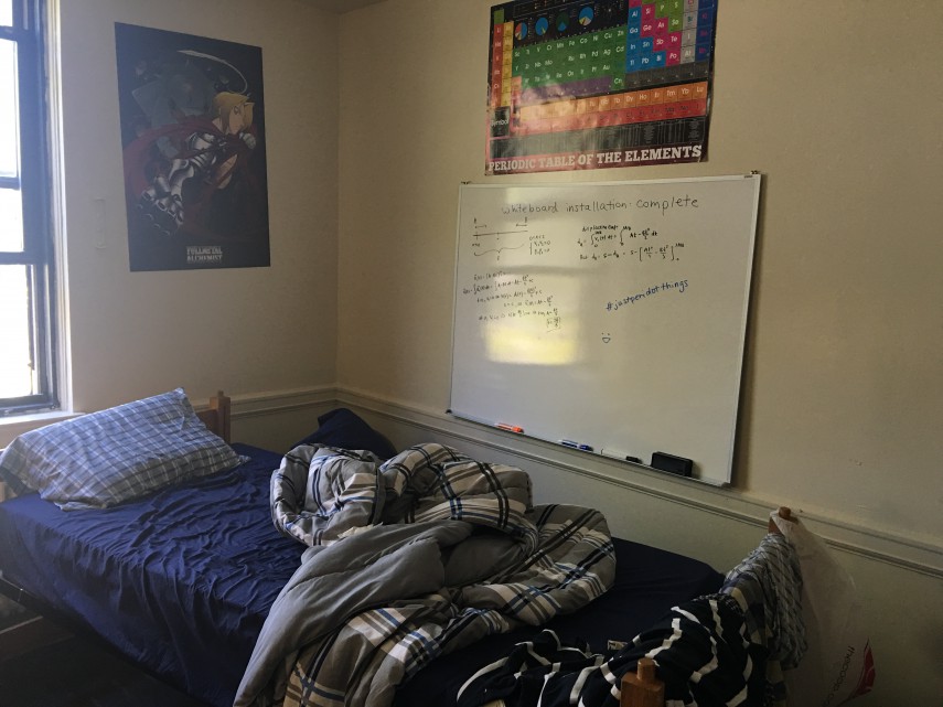 myroom2.jpg