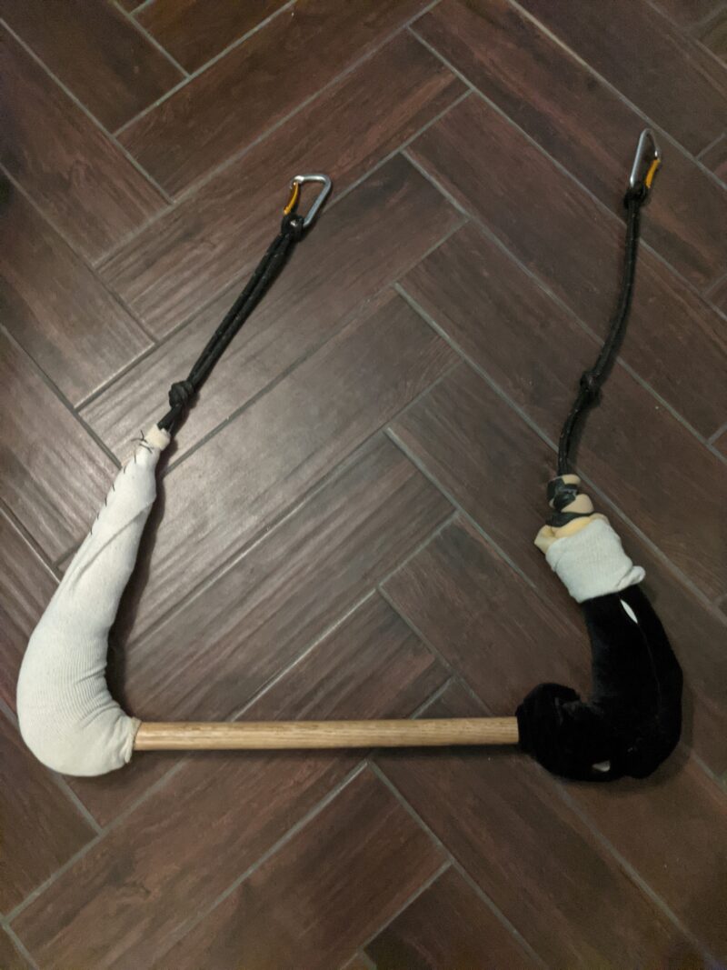 trapeze with one side fixed, the other still broken