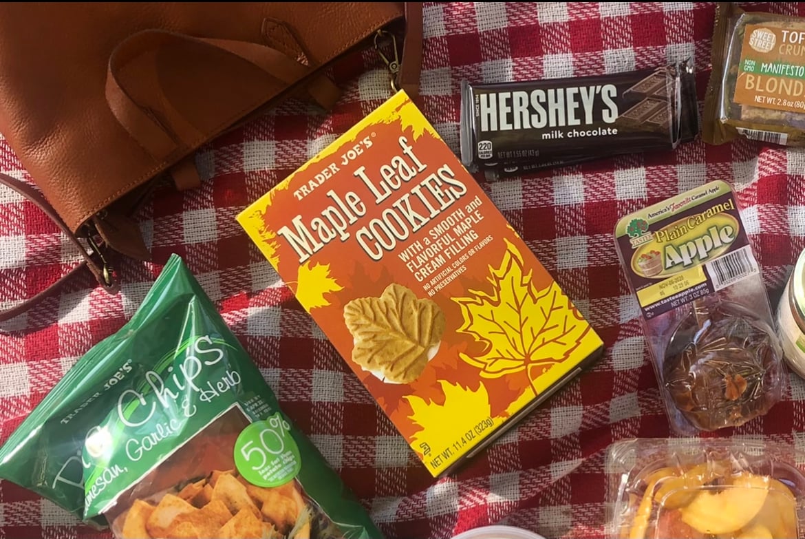 Maple Leaf Cookies