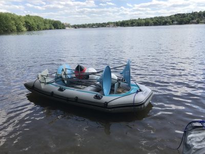 kayak holding methane traps