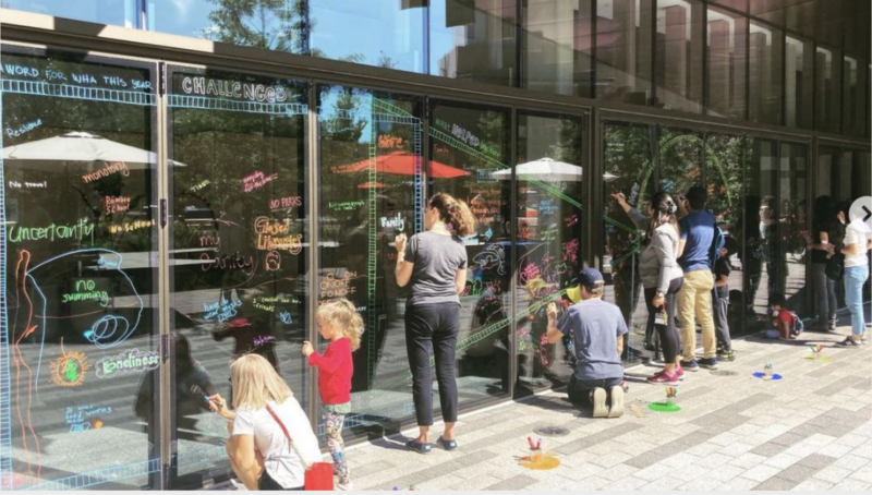 MIT Welcome Center opens in Kendall Square