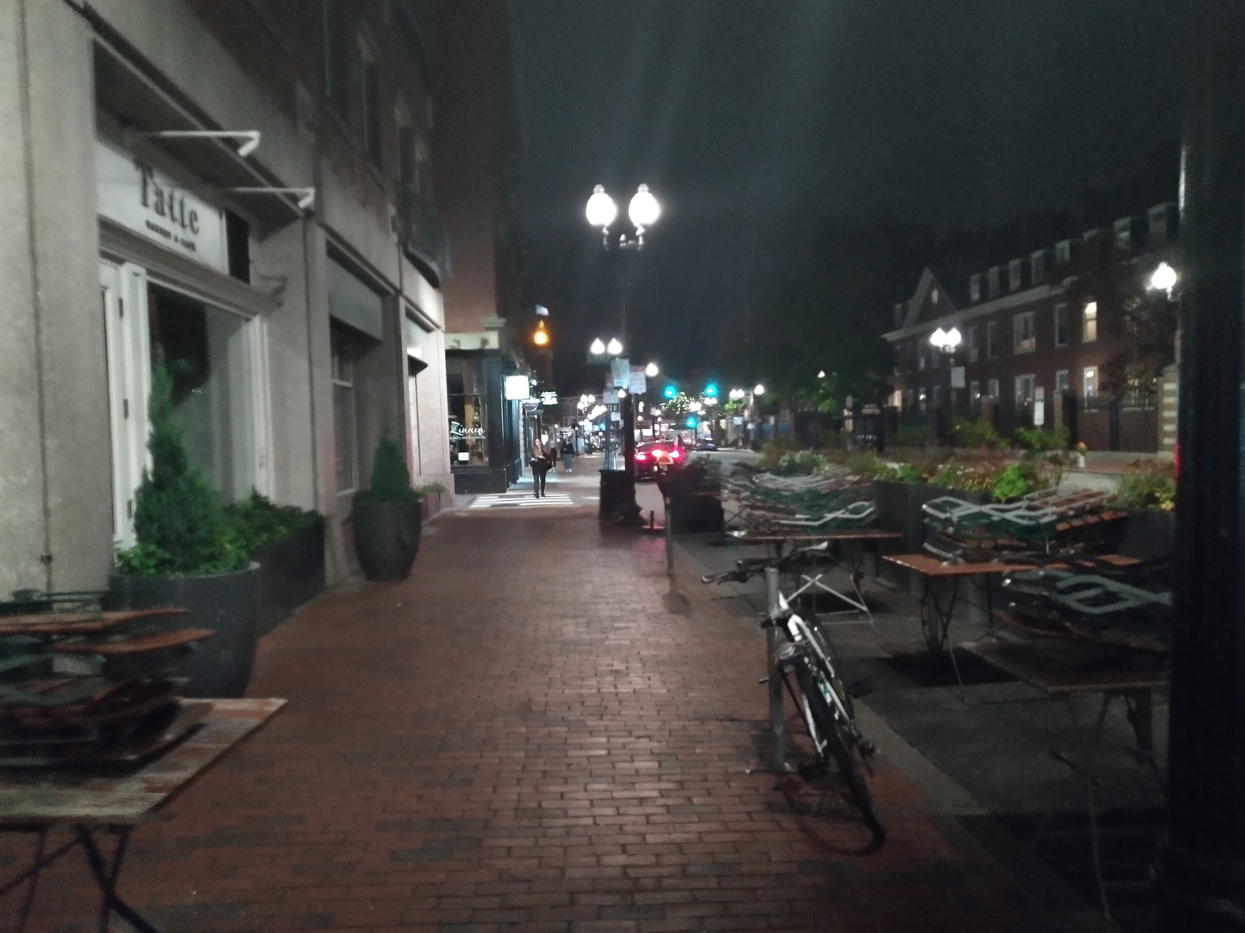 a picture in harvard square in the middle of the night