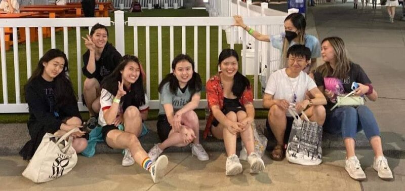 mitski concertgoers