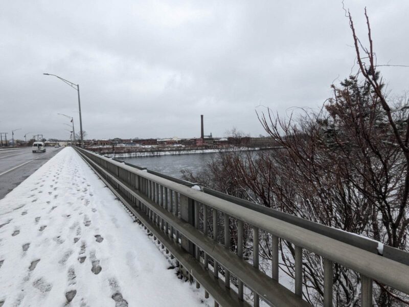 picture of fast river