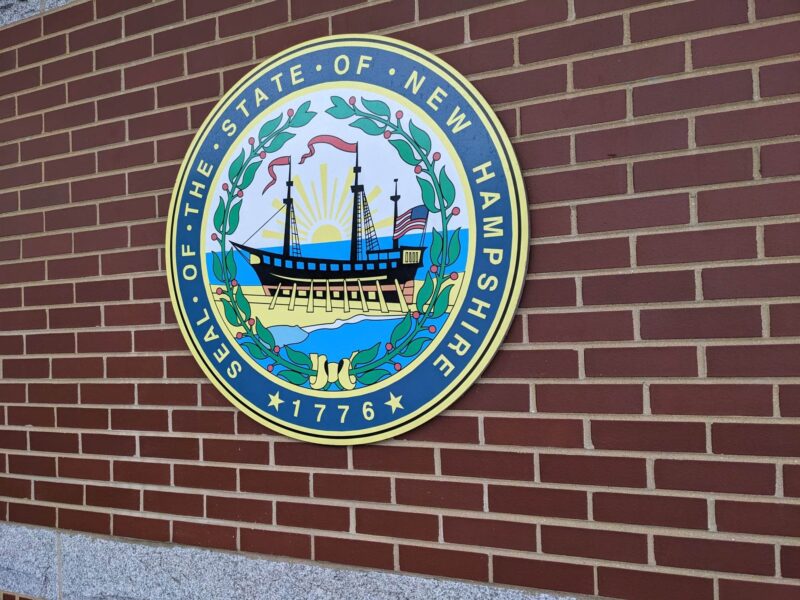 picture of New Hampshire seal