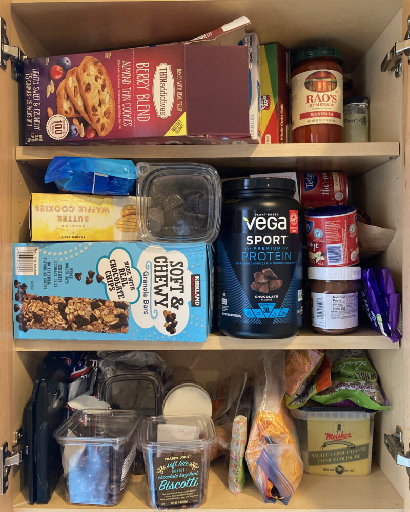 See Food Diet: Skinny People Keep Food in the Cupboard