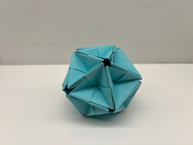 Origami icosahedron