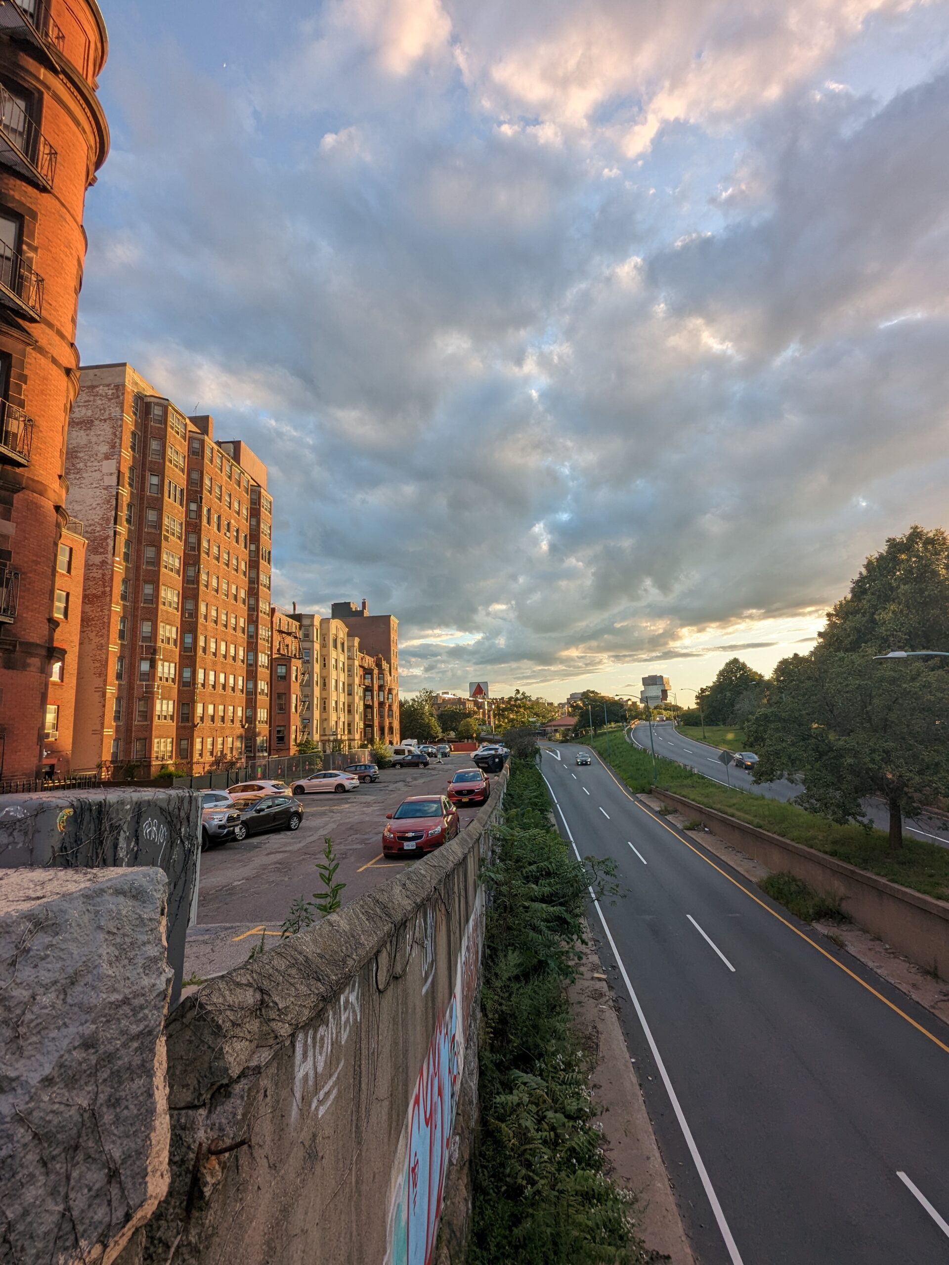 picture of some buildings and a highway
