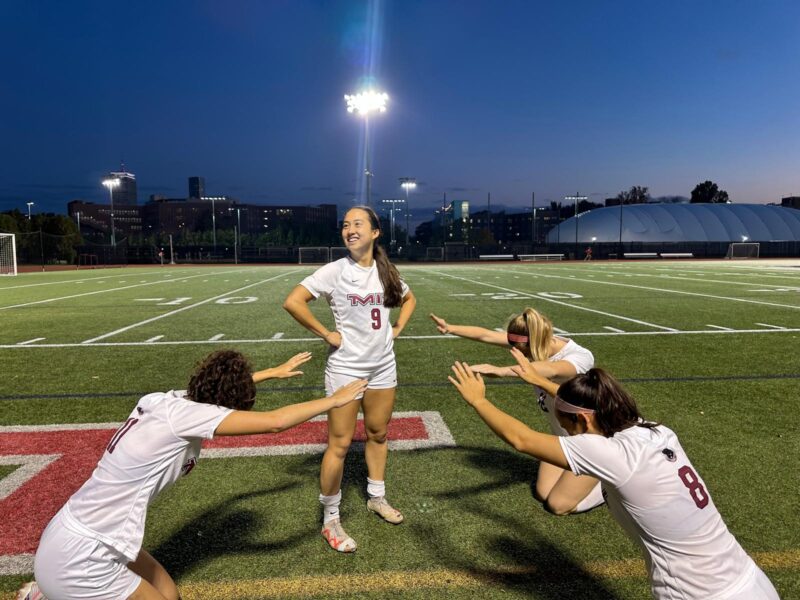 Players bowing down to other player.