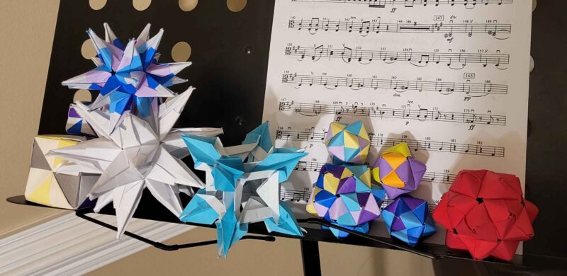 10 colorful origami polyhedra