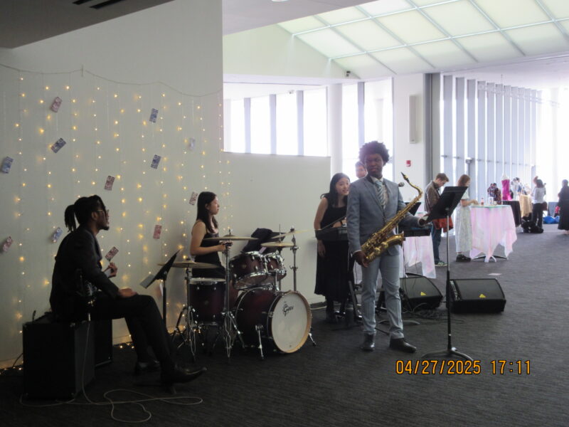 people with jazz instruments setting up