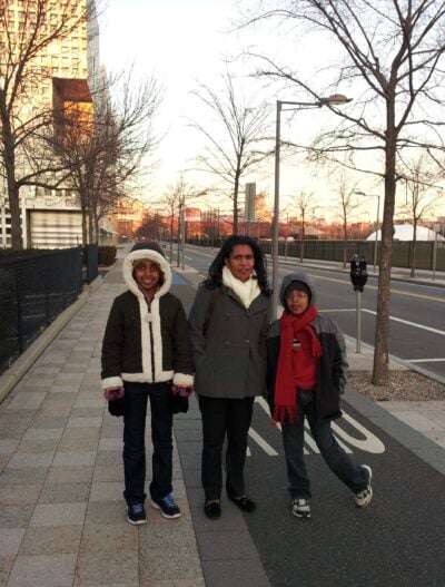 Raiye, my mom, and me standing in front of Simmons Hall.